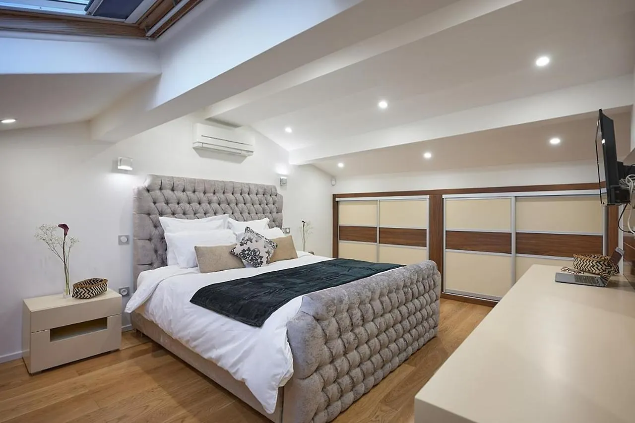 Apartment Sunlight Properties - Palme D Or - 2 Bedrooms, Modern Holiday Rental Apartment, Hyper Central Cannes France