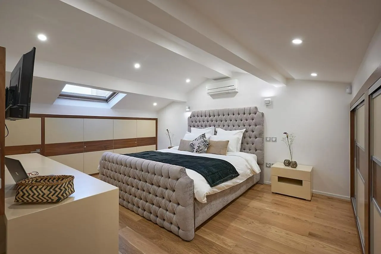 Sunlight Properties - Palme D Or - 2 Bedrooms, Modern Holiday Rental Apartment, Hyper Central Cannes 0*,